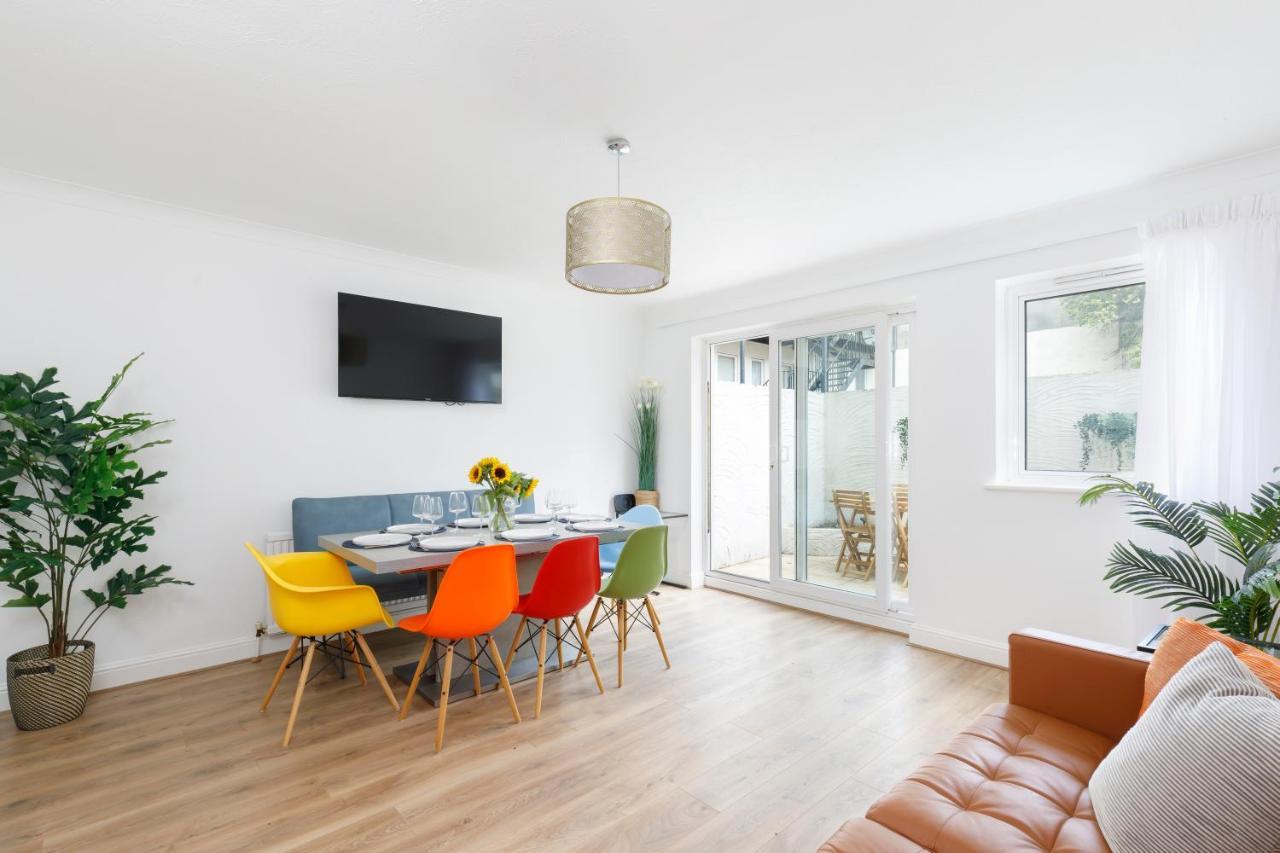 Beachside Retreat 2-Bedroom Gem With Free Private Parking & Outdoor Space Brighton Luaran gambar
