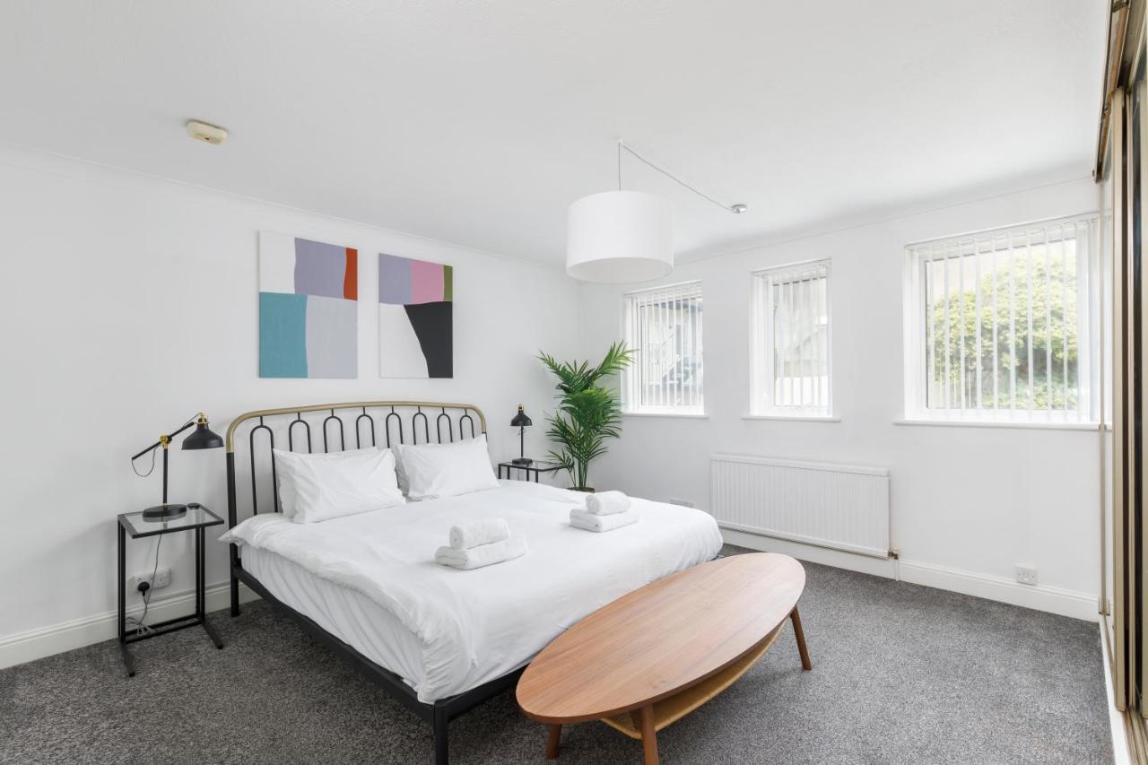 Beachside Retreat 2-Bedroom Gem With Free Private Parking & Outdoor Space Brighton Luaran gambar