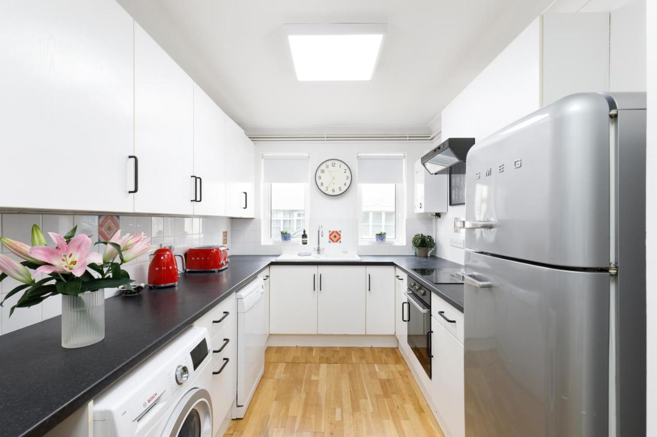 Beachside Retreat 2-Bedroom Gem With Free Private Parking & Outdoor Space Brighton Luaran gambar